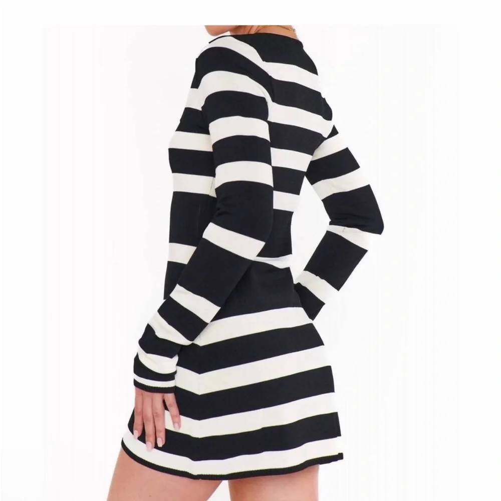 🖤🤍 Show Me Your Mumu Erika Mini Dress • Black & White • Medium • NWT • MSRP $184 - Picture 3 of 6